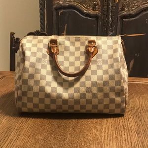 Louis Vuitton Speedy 30